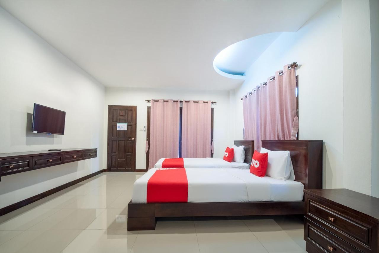 Oyo 837 Baan Kiang Nam Resort Bang Lamung Exterior photo