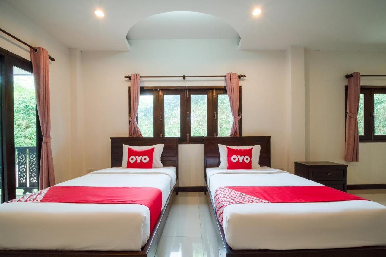 Oyo 837 Baan Kiang Nam Resort Bang Lamung Exterior photo